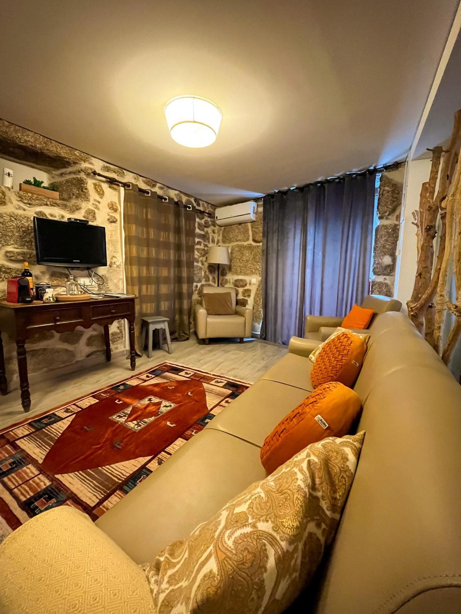Casa Da Fonte Grande - By Cabralina Apartments Белмонте Екстер'єр фото